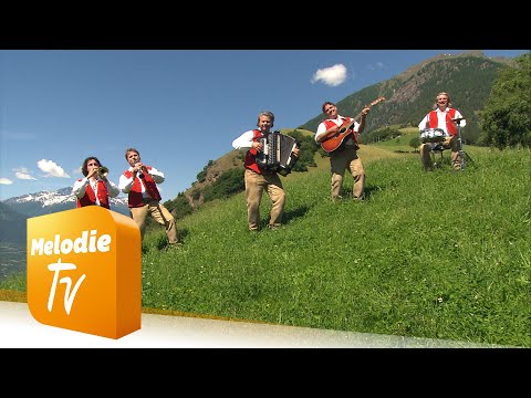 Youtube: Orig. Südtiroler Spitzbuam - Mit Musik aus Südtirol (Offizielles Musikvideo)
