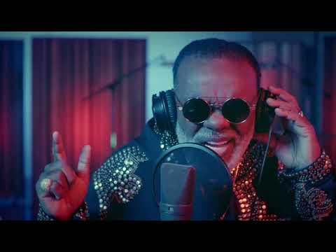 Youtube: The Isley Brothers feat. 2Chainz - The Plug (Official Video)