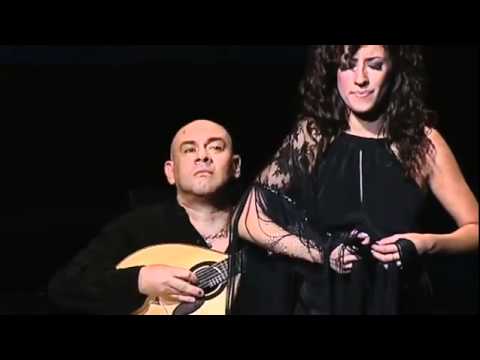 Youtube: ANA MOURA - FADO LOUCURA (ao vivo no CCB)