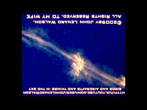 Youtube: Golden Space UFO Optical Zoom & HAL 9000 audio remix