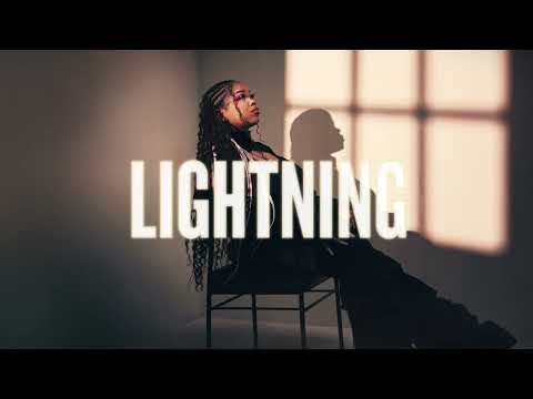 Youtube: Zoe Wees - Lightning (Visualiser)