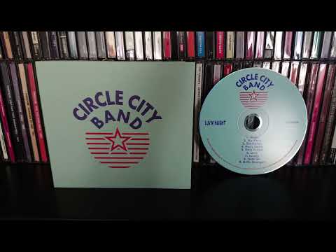 Youtube: CIRCLE CITY BAND - magic