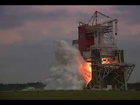 Youtube: RS-68 Rocket Engine Live fire test