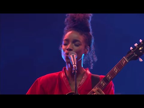 Youtube: Lianne La Havas - Say a Little Prayer (Live)