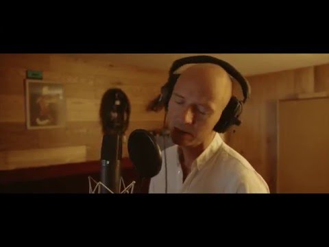 Youtube: Sivert Høyem - My Thieving Heart (feat. Marie Munroe) - studio performance