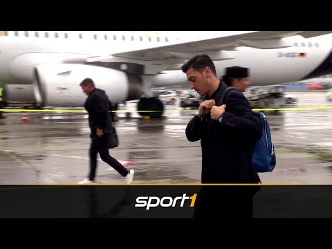 Youtube: DFB-Abflug zur WM – keine Euphorie bei Özil & Co. | SPORT1