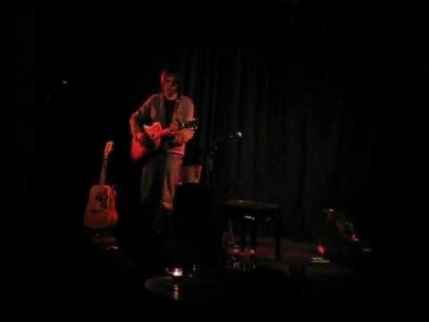 Youtube: Nils Koppruch (Ex-Fink): Loch in der Welt (live - Kassel)