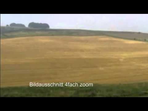 Youtube: Lichtkugeln über einen Kornkreis-Lichtkugel Kornkreis 2009 Frankreich