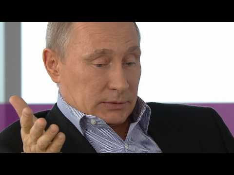 Youtube: What Putin thinks about gays - BBC NEWS