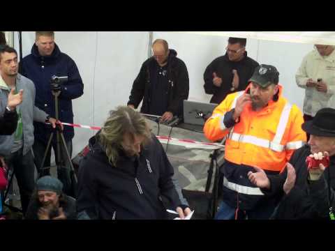 Youtube: Lars Mährholz Ansprache am Brandenburger Tor vom 14.04.14