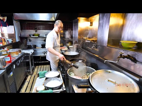 Youtube: 65+Years Chinese WOK Master, Showing his Insane Cooking Skills ---- Served within Minutes of Orders