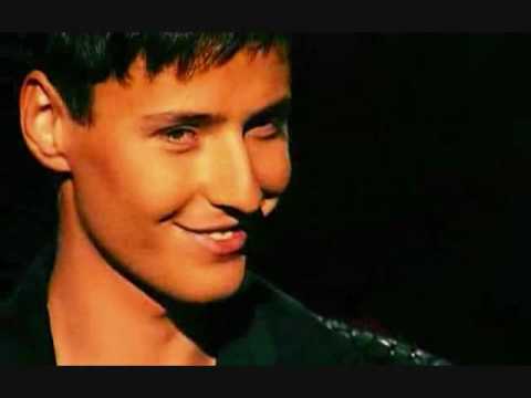 Youtube: Vitas Ave María