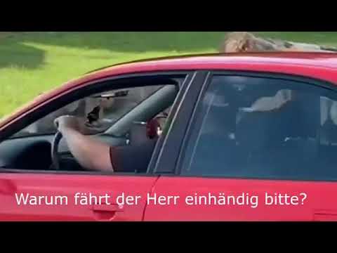 Youtube: Rainer W. mit Handy am Steuer wird von Polizist angehalten. (18.07.2020)