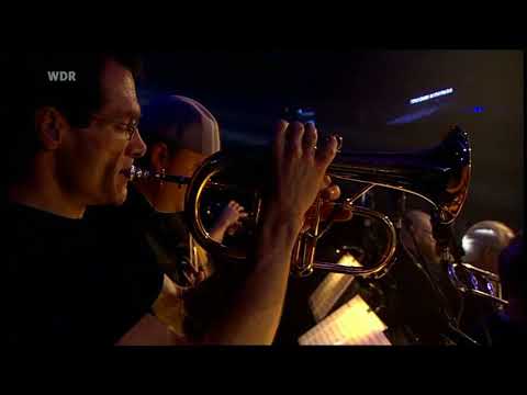 Youtube: Joe Zawinul & WDR Big Band - Brown Street