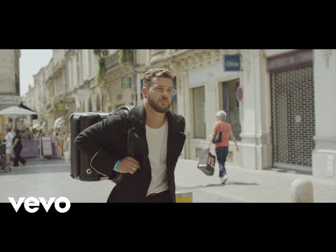 Youtube: Claudio Capéo - Ca va ça va (clip officiel)