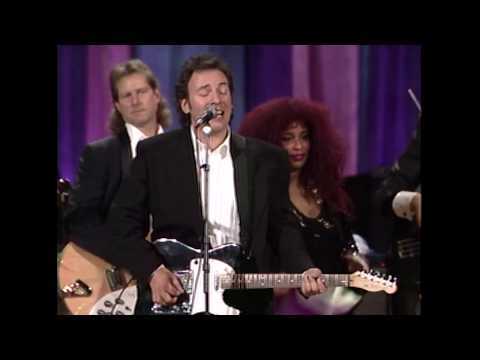 Youtube: Bruce Springsteen, Chaka Khan & John Fogerty - "Mustang Sally" | 1991 Induction