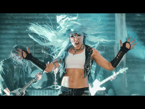 Youtube: Arch Enemy - Deceiver, Deceiver (OFFICIAL VIDEO)