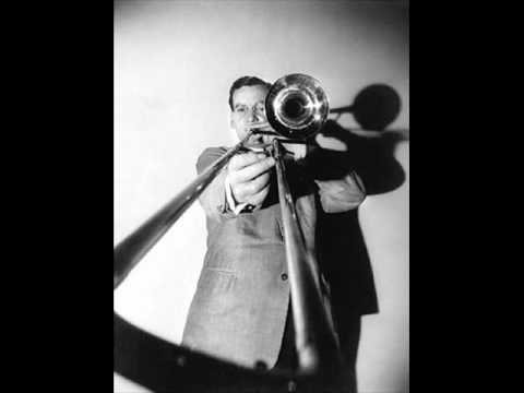 Youtube: "PENNSYLVANIA 6-5000" BY GLENN MILLER