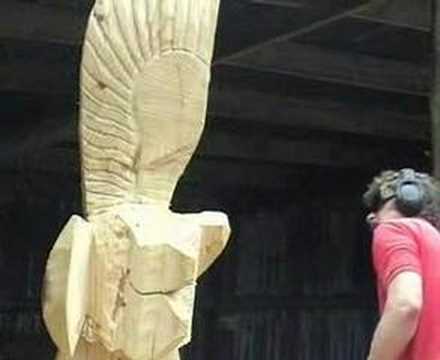 Youtube: Chainsaw Carving of a large Eagle