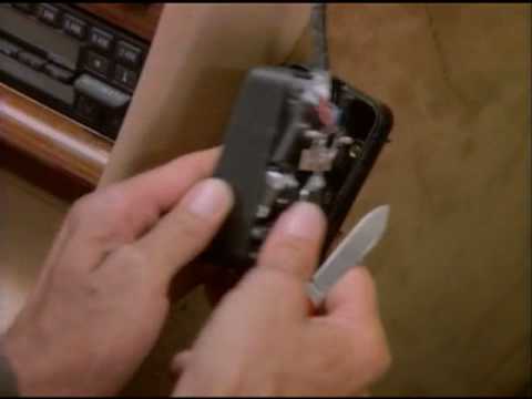 Youtube: MacGyver - Car Phone