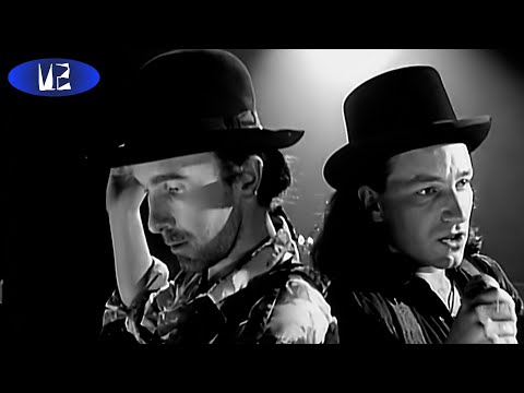 Youtube: U2 - Christmas (Baby, Please Come Home) (Official Music Video)