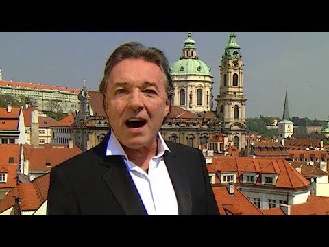 Youtube: Karel Gott - Ich hab gelernt zu lieben (Prag 2004)