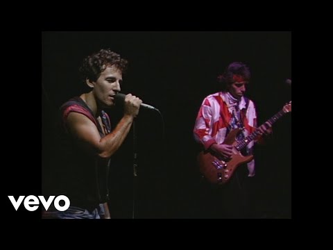 Youtube: Bruce Springsteen - War