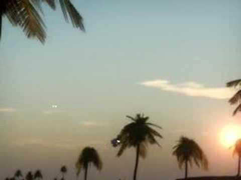 Youtube: UFO HAITI 2 "Dominican Republic"