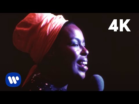 Youtube: Roberta Flack - Killing Me Softly With His Song (Official Video)
