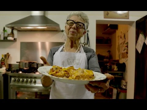 Youtube: How to Make a Classic Lasagna | Pasta Grannies