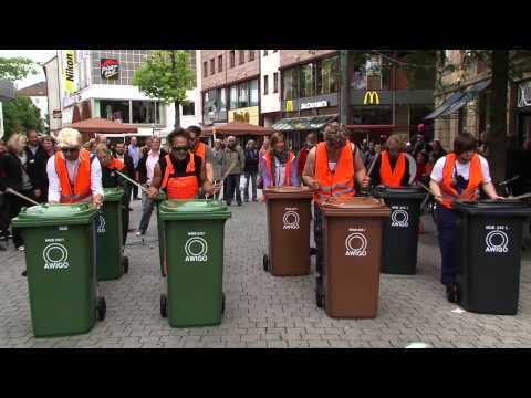 Youtube: Groove Onkels feat. Groove Tante - "Gelber Sack" outdoor!