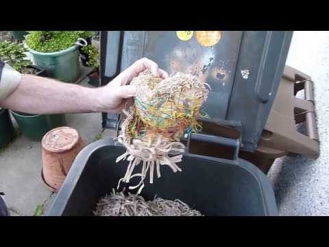 Youtube: Cutting an Elastic Band Ball in Half