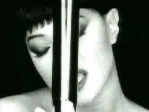 Youtube: Lisa Fischer - How Can I Ease The Pain - Music Video (1991)