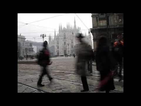 Youtube: Paolo Conte: Naufragio a Milano.