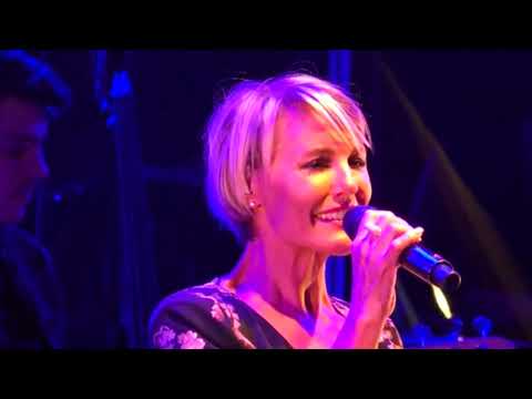 Youtube: Dana Winner One Moment In Tilme