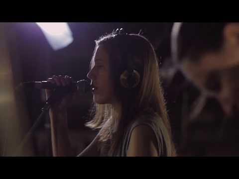 Youtube: Blankenberge - Disappear | Somewhere Between @ Radiogaze Live Session