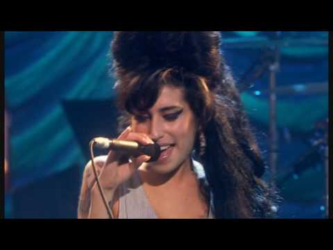 Youtube: Amy Winehouse - Valerie - Live HD