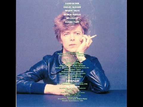 Youtube: David Bowie Helden, German version of Heroes