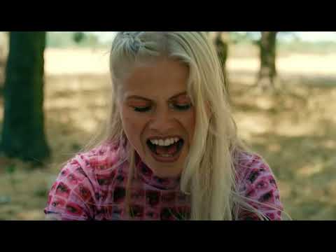Youtube: Izzy S.O - Can You Hear Me (Official Video)