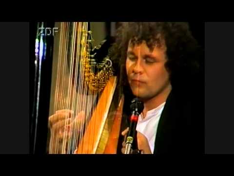Youtube: Andreas Vollenweider - Dancing With The Lion Live 1989