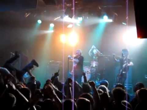 Youtube: U.K. Subs - Warhead (live @ SO36 Berlin, 07.02.2013)