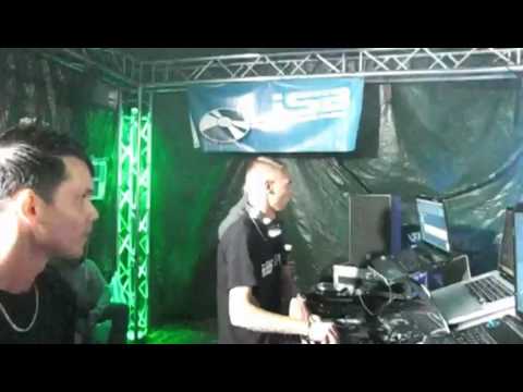 Youtube: Destruction Derby @ Nature One 2010 USB Camp