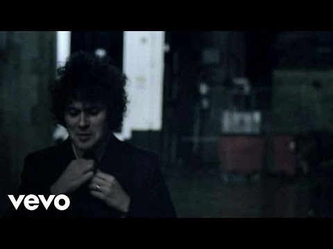 Youtube: The Fratellis - Whistle For The Choir