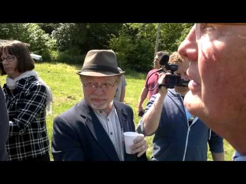 Youtube: Bilderberg conference: 'Democracy is under threat' says Labour MP Michael Meacher