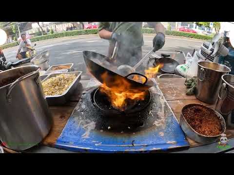 Youtube: Erstaunliches Street Food vom Pad Thai Wok-Meisterkoch in Bangkok - Thailändisches Straßenessen