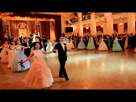 Youtube: Polonaise (Pushkin Ball 2011)