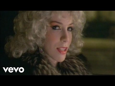 Youtube: Eurythmics, Annie Lennox, Dave Stewart - Love Is a Stranger (Official Video)