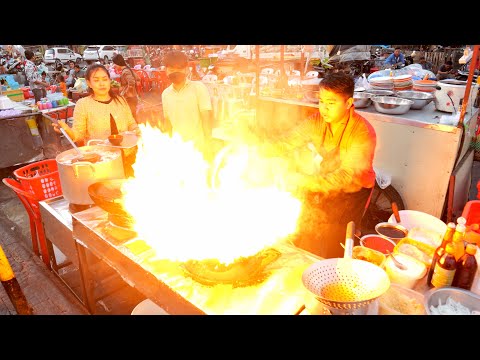Youtube: 화려한 웍 요리 퍼포먼스! 볶음밥, 볶음면 / Amazing street wok master | Cambodian Street food