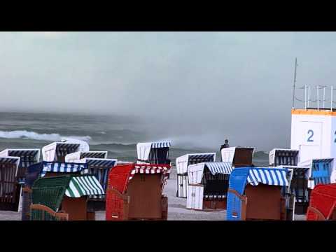 Youtube: Tornado in Rostock-Warnemünde 28.08.10