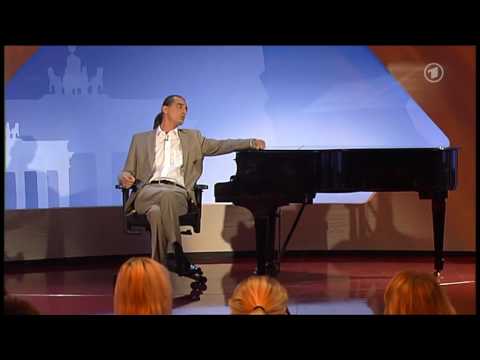 Youtube: 2009-06-18 Hagen Rether im Satire Gipfel